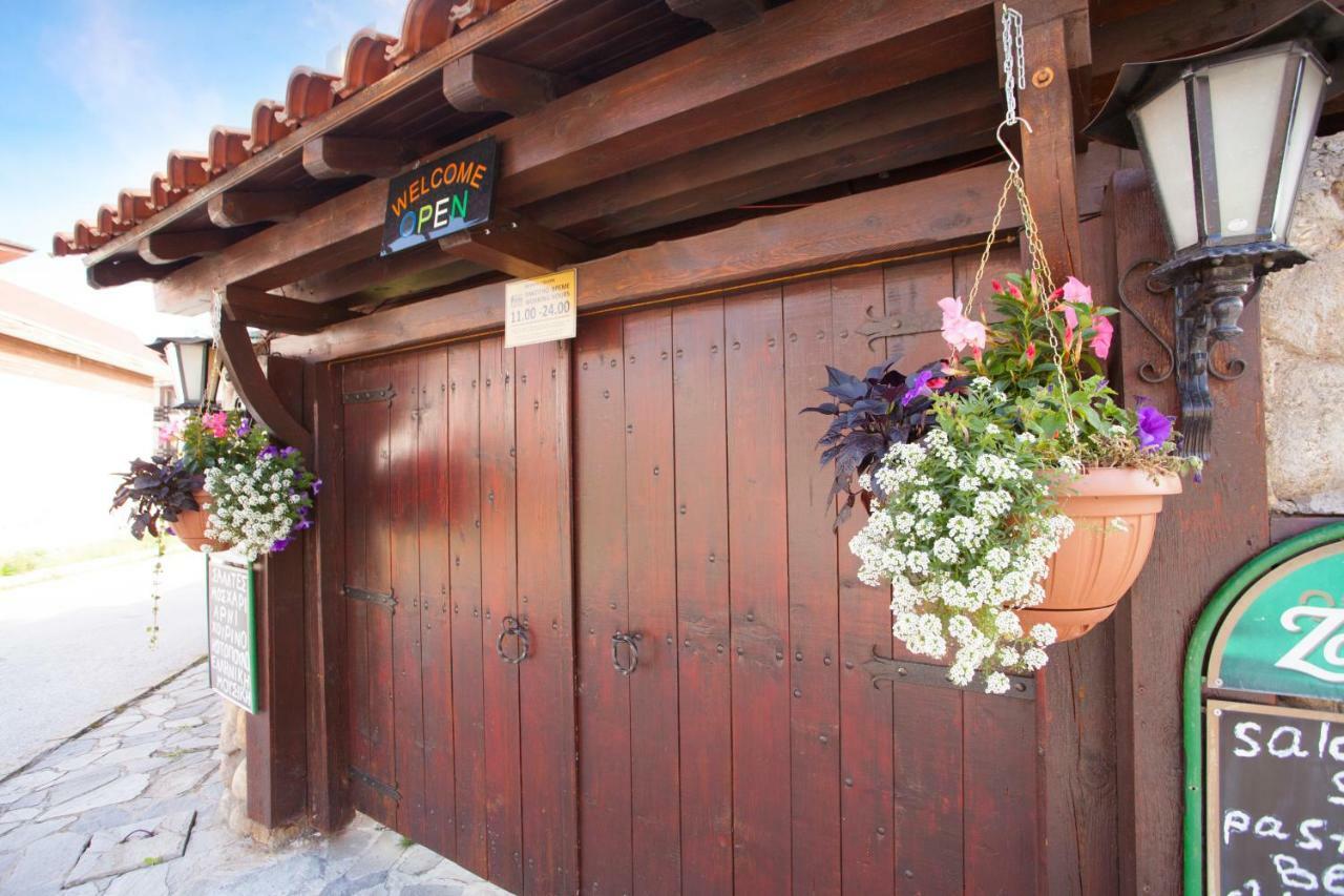 Hotel Tanne Bansko Exteriör bild